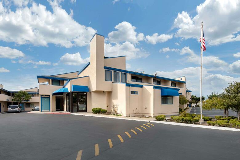 Hotel Econo Lodge Bay Breeze