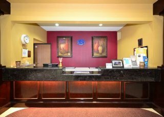 Hotel Comfort Suites (burleson)