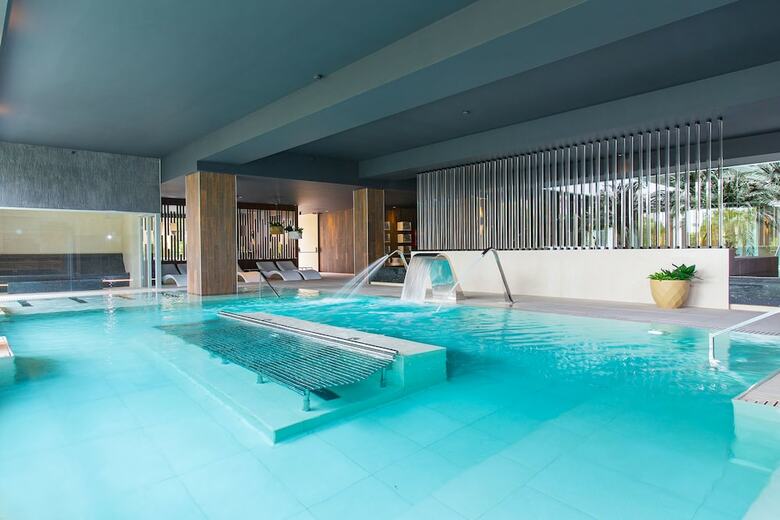 Hotel The Oasis By Don Carlos Resort