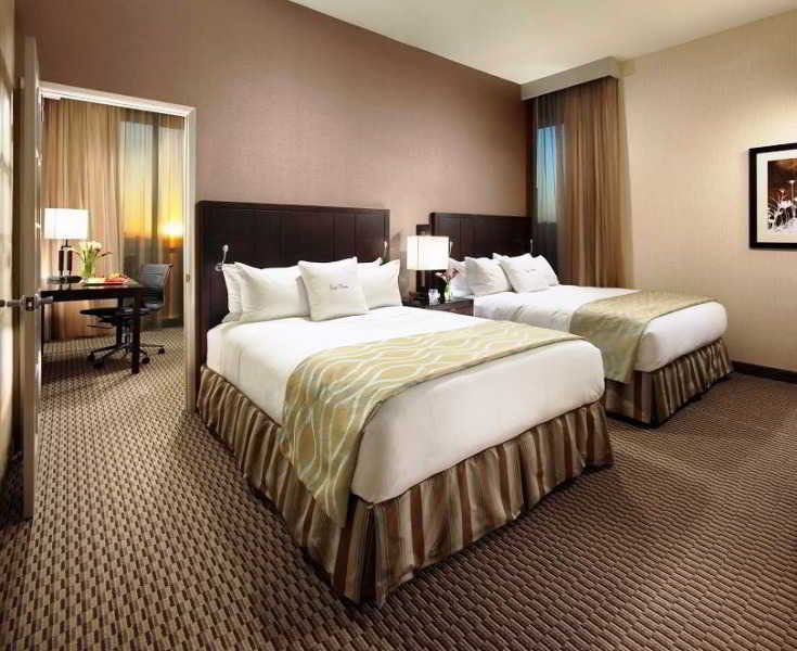 Doubletree Club Hotel San Diego