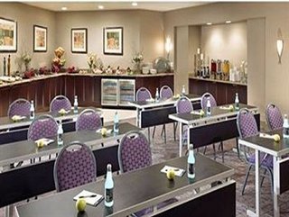 Doubletree Club Hotel San Diego