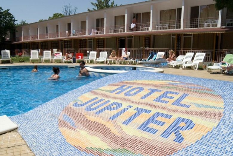 Hotel Jupiter 3* Side