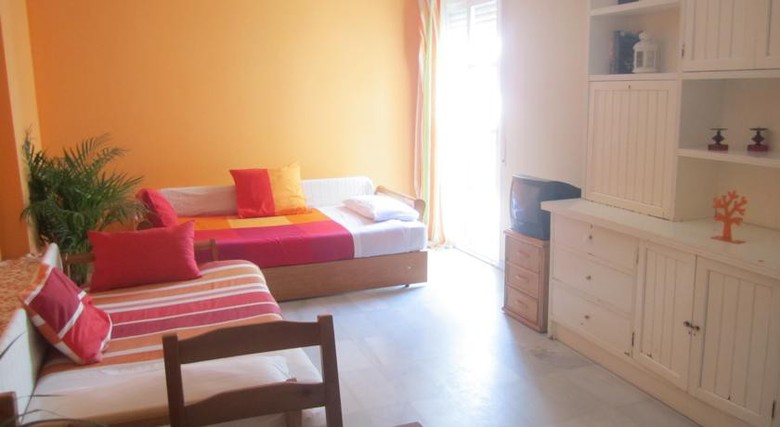 Residencia El Baobab Hostel