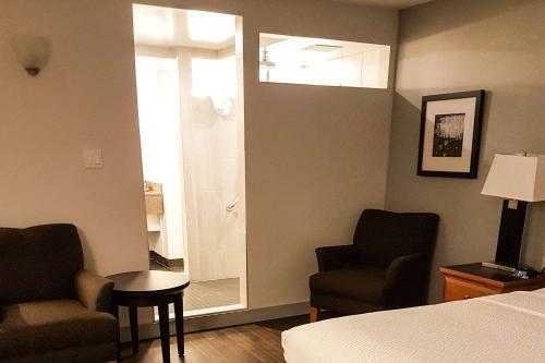 Hotel Quality Inn West Harvest