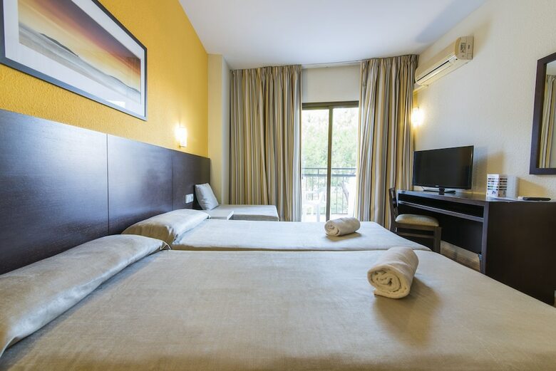Hotel Azuline Mar Amantis I&ii