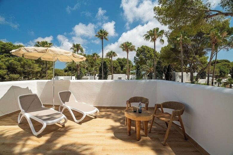 Hotel Fergus Style Punta Arabi