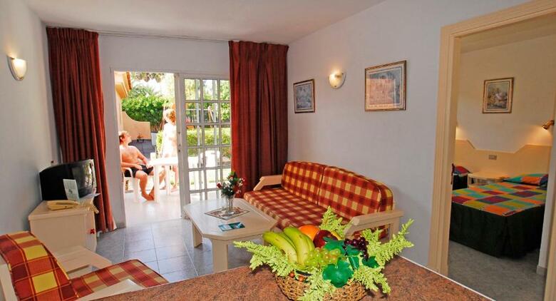 Apartamentos Bungalows Tara