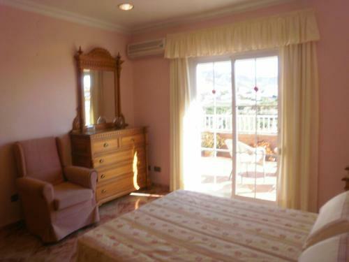 Villa Mercedes Exotica Nerja
