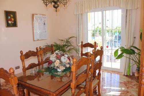 Villa Mercedes Exotica Nerja