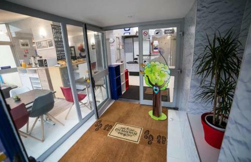 Hotel H�te H�tel Rouen Cl�on