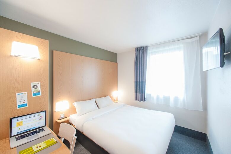 Hotel B&B H�tel Bordeaux B�gles Centre Terres Neuves