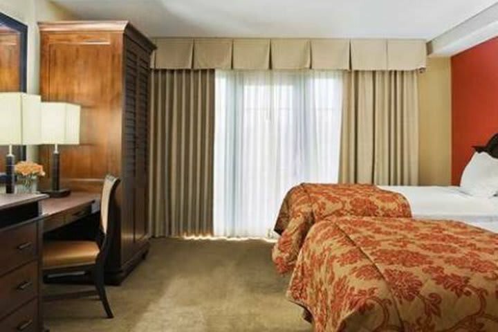 Hotel Embassy Suites Indianapolis - North