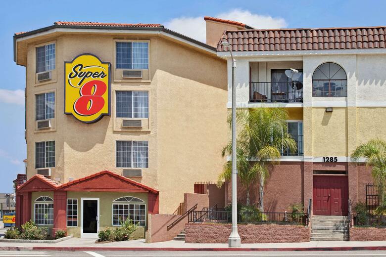 Hotel Super 8 Downtown Los Angeles