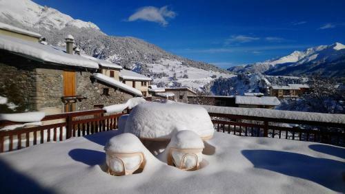 Bed & Breakfast La Roche Du Croue
