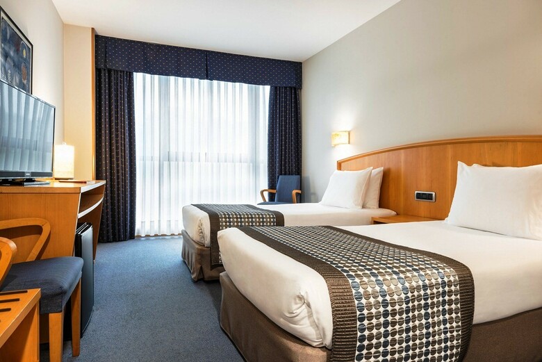 Hotel Exe Area Central