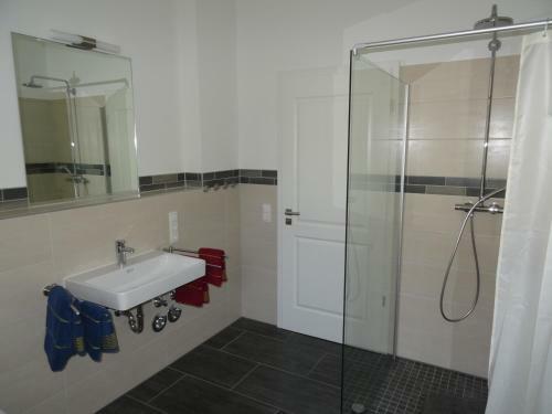 Apartamento Ferienwohnung Bonn Sternenburgstra�e 51