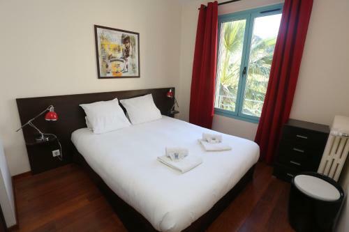 Apartamento O'sullivans Bar And Hotel