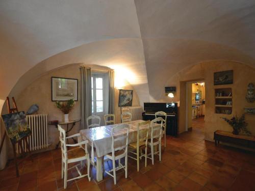 Holiday Home Quartier Charmanjon