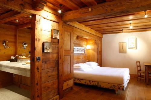 Hotel H�tel Les Servages D'armelle