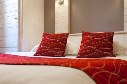 Hotel H�tel De La Cloche