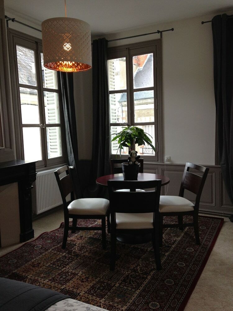 Hostal Maison Du Chatelain