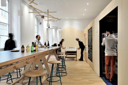 Away Hostel & Coffee Shop