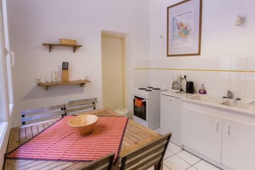 Hostal Maison D'h�tes Chambre En Ville