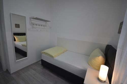 Apartment Dusseldorf-city
