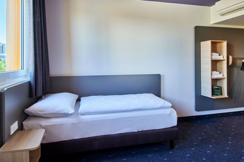 Hotel Premiere Classe Frankfurt Airport