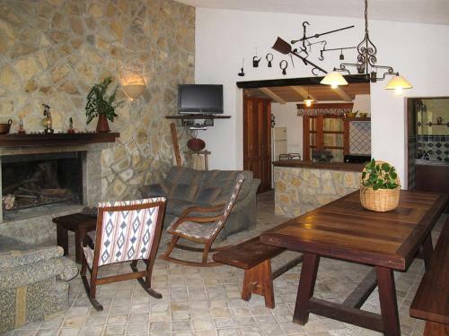 Holiday Home Bibiloni (ont100)