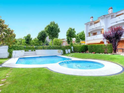 Holiday Home Residencial Anell D'aro