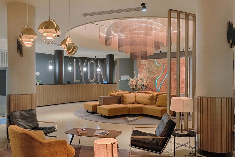 Hotel NH Lyon Airport