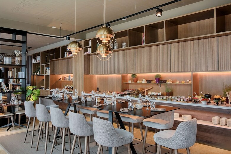 Hotel NH Lyon Airport