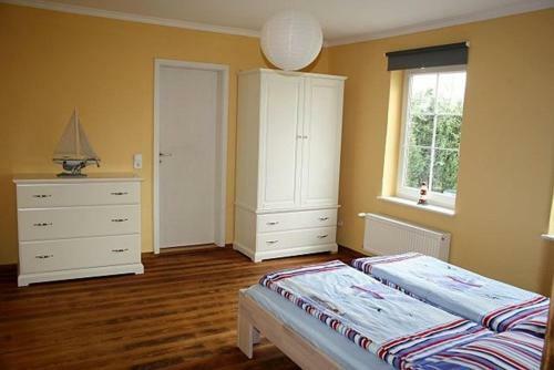 One-bedroom Apartment In Putbus I