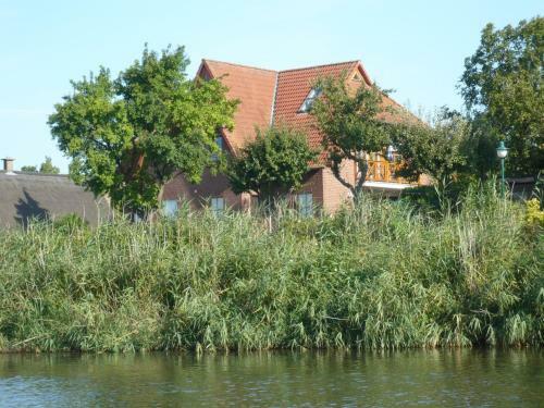 Apartamento "blick Auf Vilm", Neuendorf