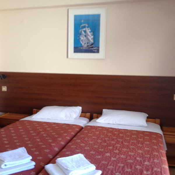 Bristol Hotel & Apartments