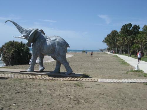 Apartamento 1� Linea Playa Deluxe Costa Marina