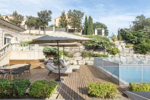 Olala Sea & City View Villa