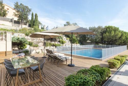 Olala Sea & City View Villa