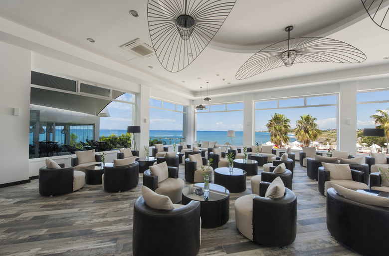 Hotel Flora Garden Beach Club
