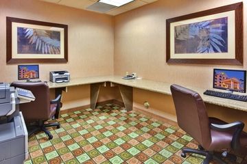 Holiday Inn Express Hotel & Suites Yuma