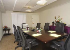 Embassy Suites Dallas Market Center Hotel