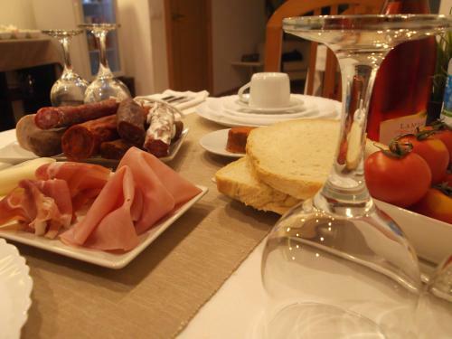 Bed & Breakfast A&e.escornalbou