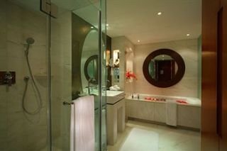 Hotel Gehua New Century