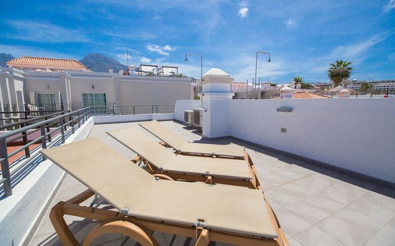 Apartamentos Los Olivos Beach Resort
