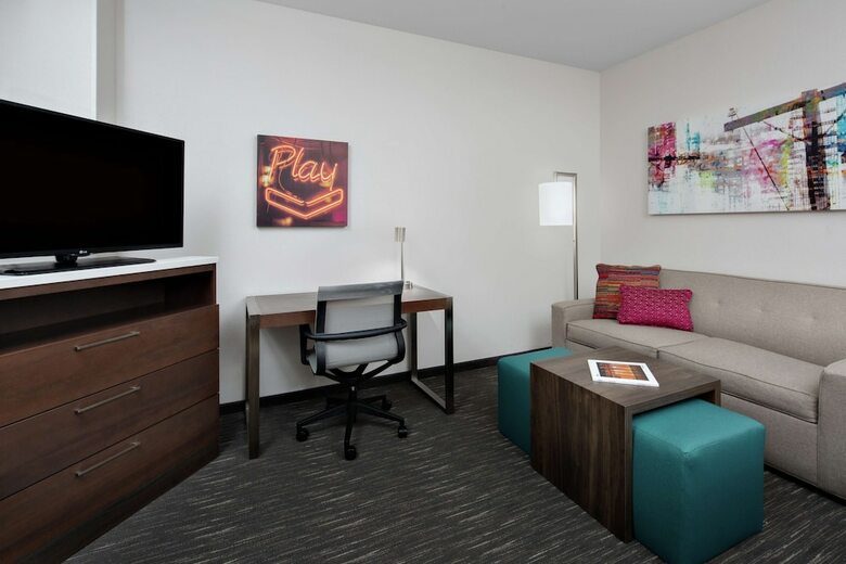 Hotel Homewood Suites Nashville- Downtown