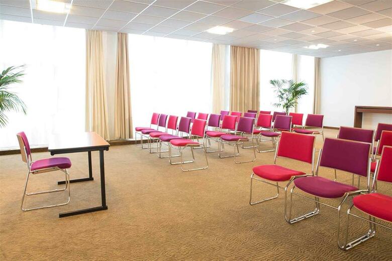 Hotel Novotel Bordeaux Le Lac