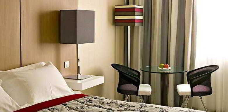 Hotel Novotel Bordeaux Le Lac