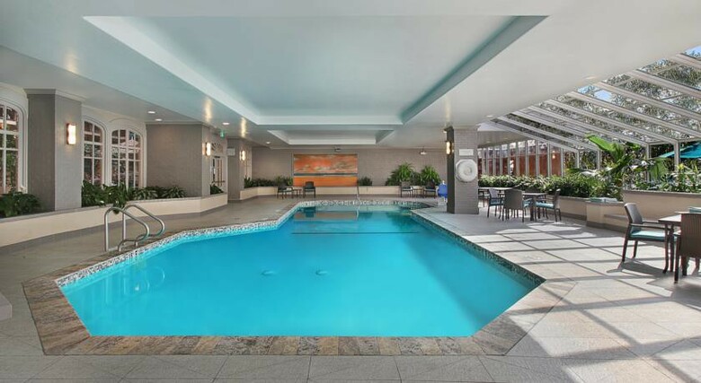 Hotel Embassy Suites Anaheim North