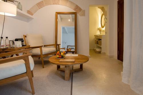 Hotel S'hotelet D'es Born - Suites & Spa
